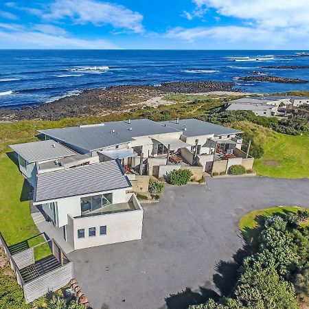 Hearns Beachside Villa 2 ポート・フェアリー エクステリア 写真